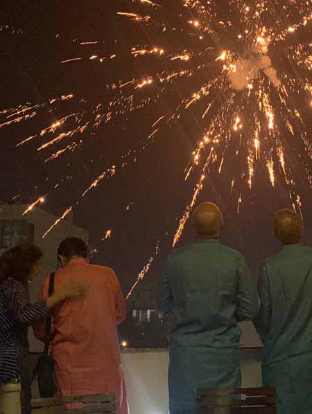 Diwali fireworks in the sky of Jaipur, Rajasthan : Diwali festival tours with IndianExperience