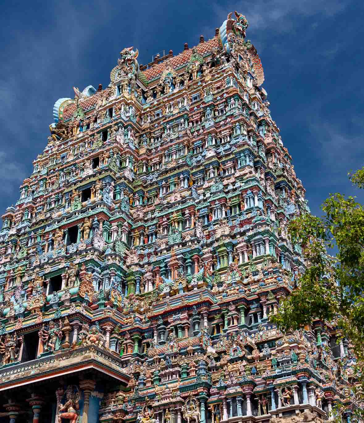 Colourful Meenakshi Temple at Madurai, Tamil Nadu I Meenakshi Amman Temple I Temples Of Tamil nadu